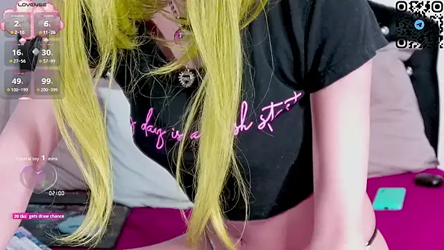 nonawhitemm online show from 11-20-25, 05:08