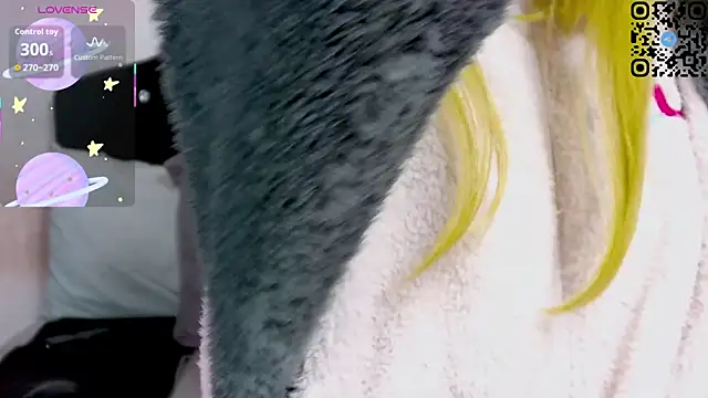 Snapshot of nonawhitemm chatting on 10-20-25, 11:38 nonawhitemm online show from 10-20-25, 11:38