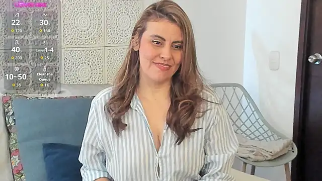 Snapshot of V_monse chatting on 10-04-25, 03:24 V monse online show from 10-04-25, 03:24