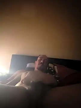 antoniox1978 online show from 11-04-25, 04:33