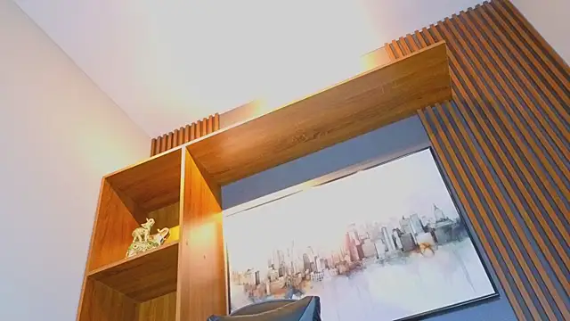 Snapshot of Alahia_Rodriguez chatting on 05-18-26, 04:12 Alahia Rodriguez online show from 05-18-26, 04:12