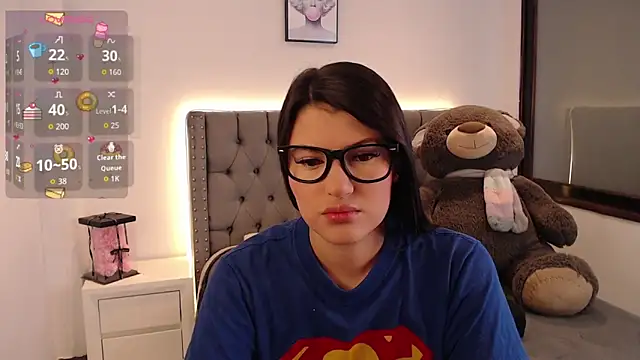 Snapshot of Nicols66 chatting on 02-19-26, 08:50 Nicols66 online show from 02-19-26, 08:50