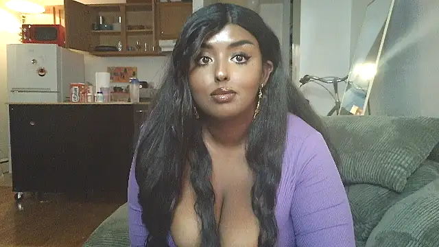 SiminFox online show from 09-28-25, 01:56