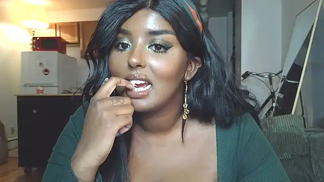 SiminFox online show from 10-07-25, 01:50