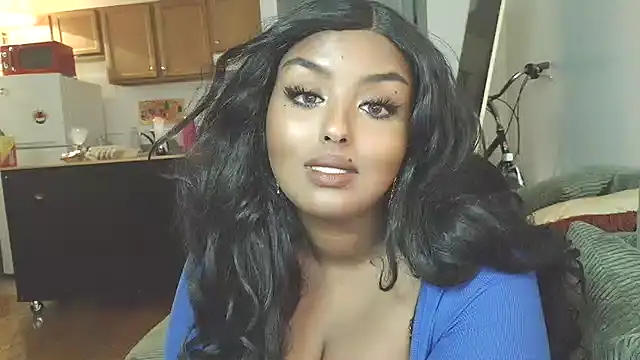 SiminFox online show from 12-18-25, 03:11