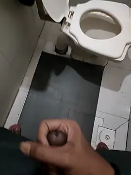 Snapshot of samlord261 chatting on 10-30-25, 07:55 samlord261 online show from 10-30-25, 07:55