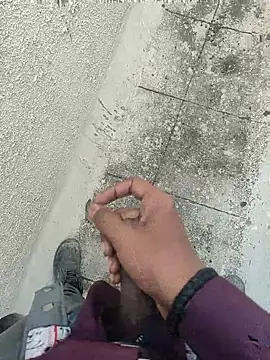 Snapshot of samlord261 chatting on 11-12-25, 11:14 samlord261 online show from 11-12-25, 11:14