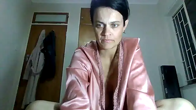 Snapshot of RandySandy007 chatting on 01-10-25, 09:20 RandySandy007 online show from 01-10-25, 09:20