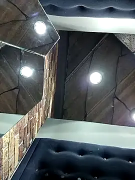 Snapshot of Ulyana72882 chatting on 01-07-25, 12:31 Ulyana72882 online show from 01-07-25, 12:31