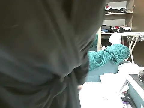 Snapshot of Ulyana72882 chatting on 01-11-25, 08:21 Ulyana72882 online show from 01-11-25, 08:21