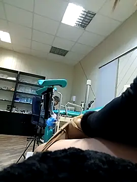 Snapshot of Ulyana72882 chatting on 02-11-25, 08:48 Ulyana72882 online show from 02-11-25, 08:48