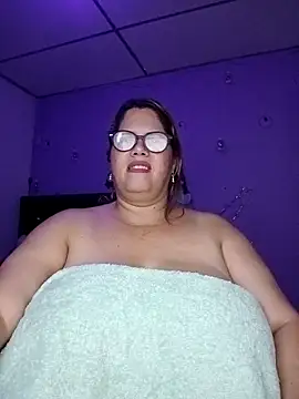 EllisW8 online show from 12-02-25, 12:22