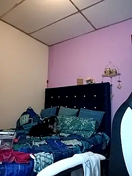 Snapshot of EllisW8 chatting on 02-01-26, 11:19 EllisW8 online show from 02-01-26, 11:19