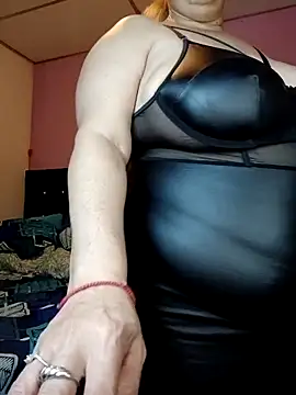 EllisW8 online show from 04-13-26, 11:25