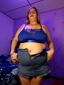 EllisW8 online show from 11-14-25, 08:40