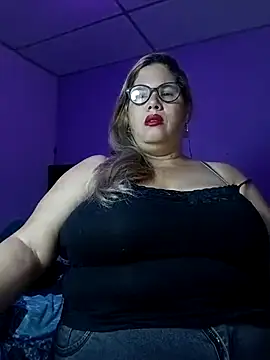 EllisW8 online show from 11-05-25, 11:13