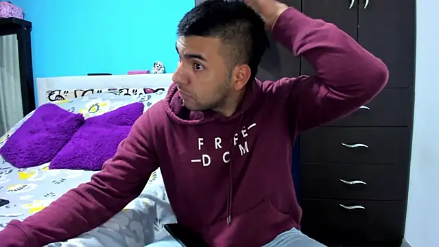 2ScarletandRyan8 online show from 09-19-25, 09:57