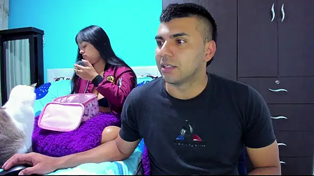 2ScarletandRyan8 online show from 12-16-25, 09:57