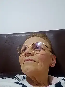 asleycavta online show from 10-02-25, 02:26