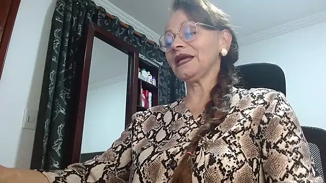 asleycavta online show from 11-21-25, 10:53