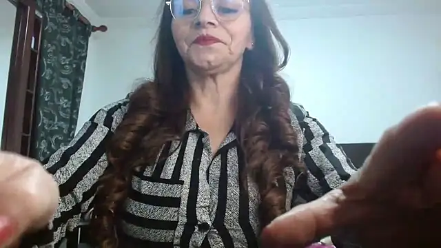 asleycavta online show from 10-25-25, 02:11