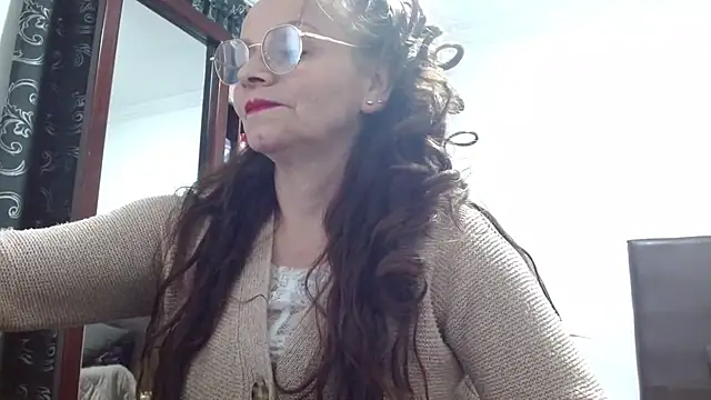 asleycavta online show from 11-16-25, 04:50