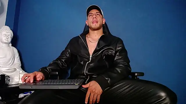 Maxxxpowerful online show from 11-05-25, 04:43