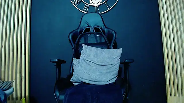 Maxxxpowerful online show from 03-04-25, 03:11