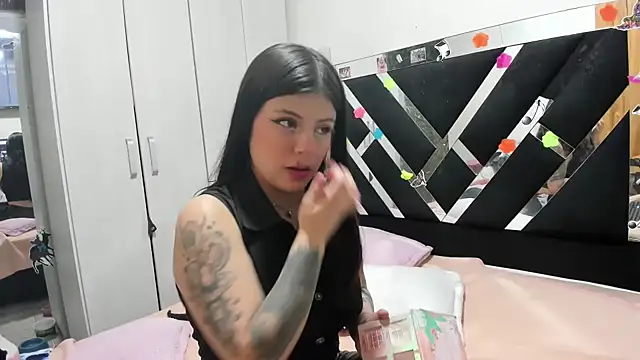 katery wok11 online show from 04-03-26, 03:13