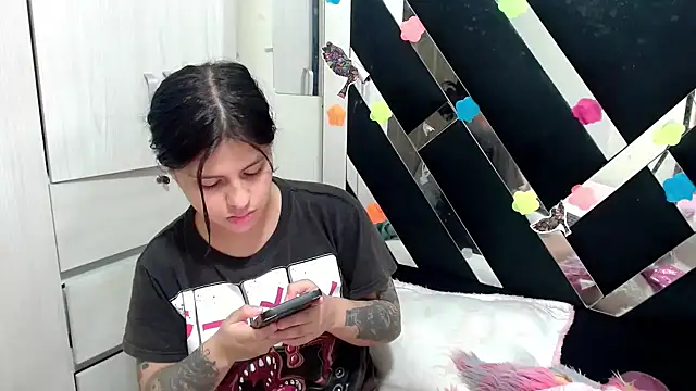 katery wok11 online show from 11-04-25, 08:23