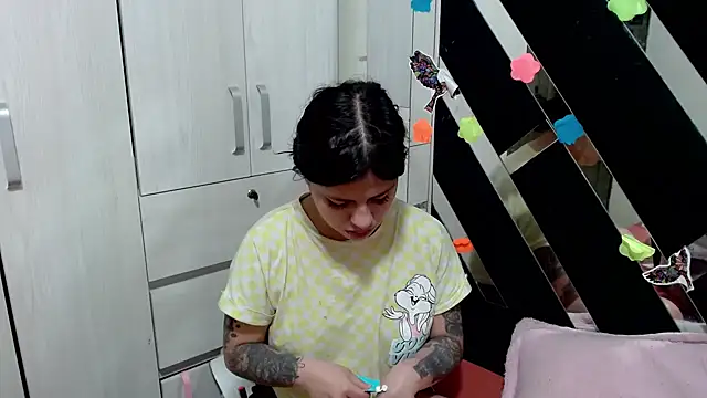 katery wok11 online show from 02-12-26, 07:57