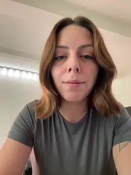 Snapshot of Mia_Railey chatting on 03-11-26, 02:33 Mia Railey online show from 03-11-26, 02:33