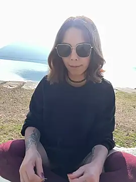 Snapshot of Mia_Railey chatting on 02-23-26, 12:50 Mia Railey online show from 02-23-26, 12:50