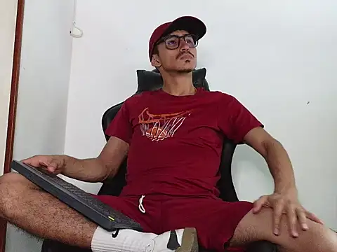 HomeAloneK online show from 12-18-25, 10:13