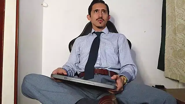 HomeAloneK online show from 02-10-26, 07:35