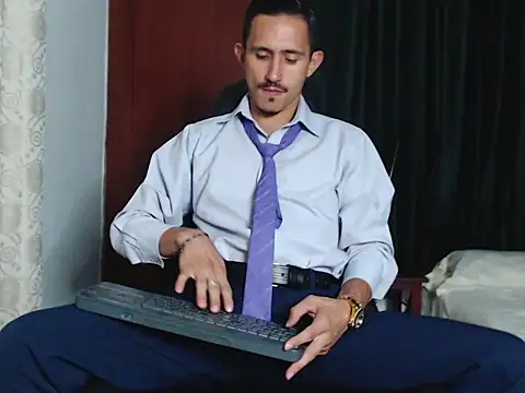 HomeAloneK online show from 09-17-25, 07:38