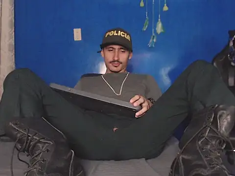 HomeAloneK online show from 10-24-25, 07:24