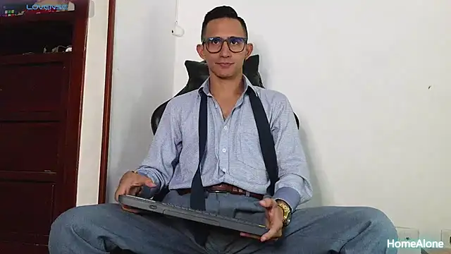 HomeAloneK online show from 12-02-25, 07:48