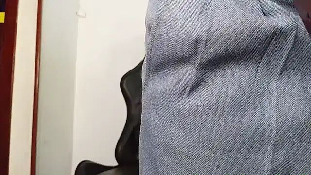 HomeAloneK online show from 01-08-26, 07:53