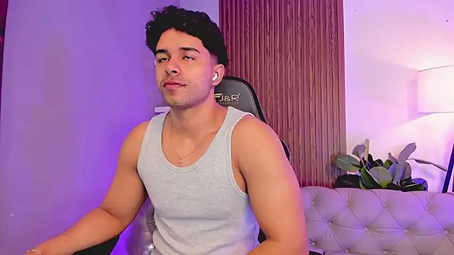 liam collins21 online show from 12-15-25, 11:49