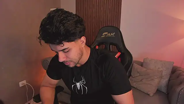 liam collins21 online show from 02-15-26, 11:42