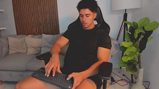 liam collins21 online show from 10-01-25, 11:58