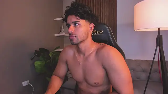 liam collins21 online show from 04-13-26, 11:58