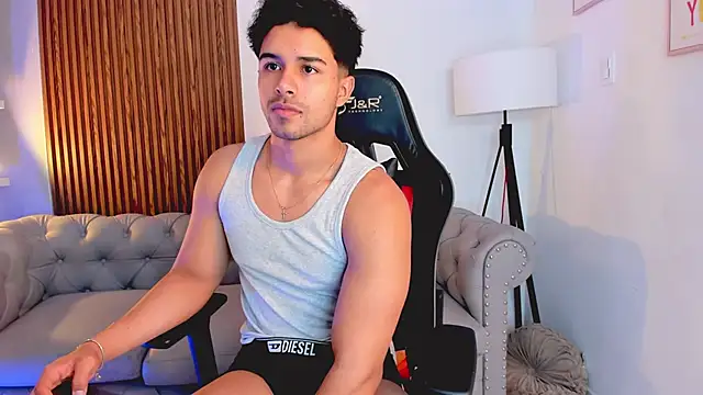 liam collins21 online show from 10-31-25, 12:02