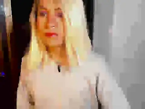 Snapshot of HugeDanex chatting on 11-17-25, 02:59 HugeDanex online show from 11-17-25, 02:59