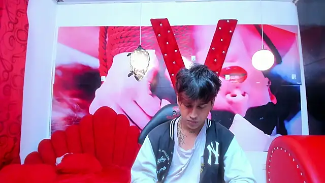 alex 477 online show from 09-29-25, 11:38