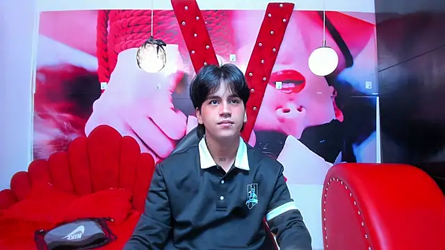 alex 477 online show from 10-28-25, 11:42