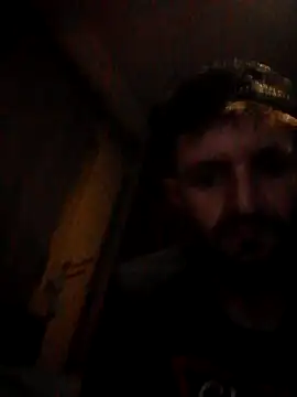 Nawtyslaveteen online show from 04-14-26, 12:37