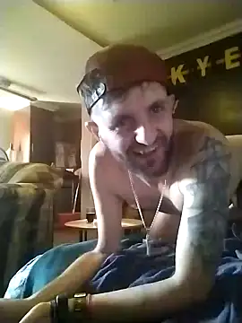 Nawtyslaveteen online show from 12-20-25, 04:48