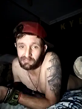 Nawtyslaveteen online show from 11-24-25, 01:38